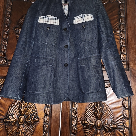 Authentic Burberry Denim Jacket - Picture 7 of 15